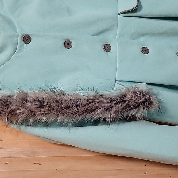 Girls Dress coat - Picture 3 of 3